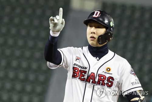'유희관 9승+18안타 폭발' 두산, 한화 3연전 싹쓸이