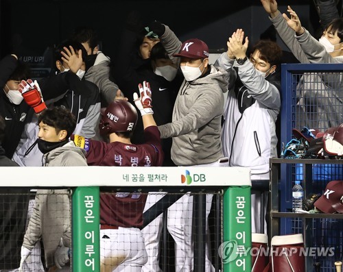 박병호 앞 타자 고의사구, 난 괜찮은데 동료들이 '보여주라'고