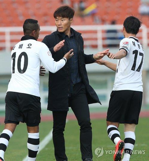 '지원받는 남기일'도 해냈다…제주 첫해 '최다 승격 감독' 우뚝