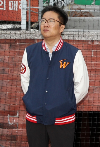 사장·감독 바꾼 SK 와이번스, 단장도 교체…류선규 단장 선임