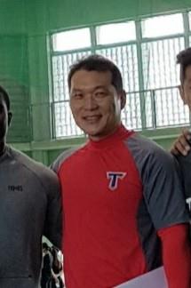 류현진, 장세홍 트레이닝 코치와 계약…효과적인 훈련 도울 것