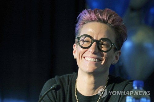 미국 여자축구 캡틴 러피노 여자팀 소홀했던 맨유, 반성하세요