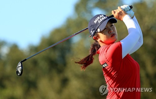 '버디만 5개' 김세영, 펠리컨 챔피언십 2R 단독 선두