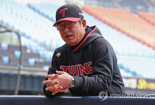 프로야구 LG, 류중일 감독 사의 수용…새 감독 인선 착수