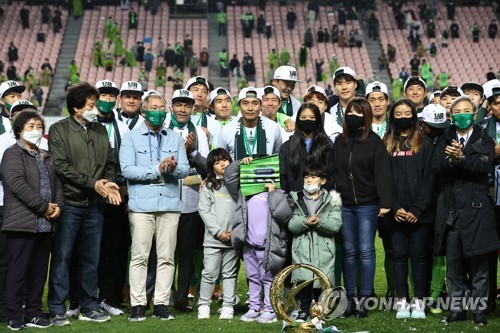 은퇴 경기서 풀타임 뛴 이동국 다 쏟아부었습니다