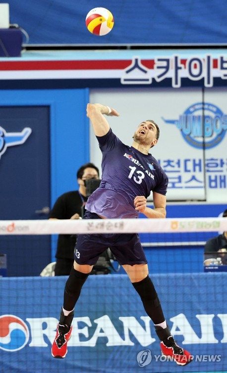대한항공 비예나 서브의 아쉬움…몸 상태 끌어올려야