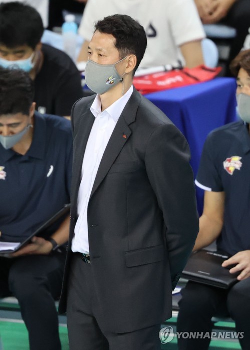 7연패 충격에도 희망 찾은 장병철 한전 감독 속공 좋아졌다