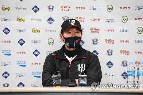 이강철 감독 조용호·황재균 테이블세터, 쿠에바스 다시 선발