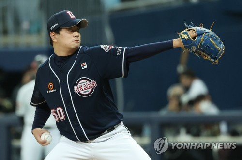 김재환, 3안타 3타점 폭발…2연승 두산, 한국시리즈 진출 눈앞