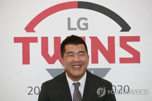 아듀 정근우 2루수로 마지막 인사드려 행복합니다