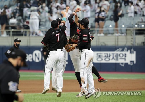 그래도, kt가 있어서 2020년 야구는 뻔하지 않았다