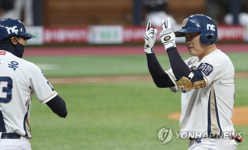 김재호·호세 '쾅·쾅'…두산, NC 따돌리고 KS 1승 1패