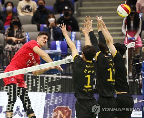 '달라진' 한국전력, KB손보에 3-2 역전승…7연패 뒤 2연승