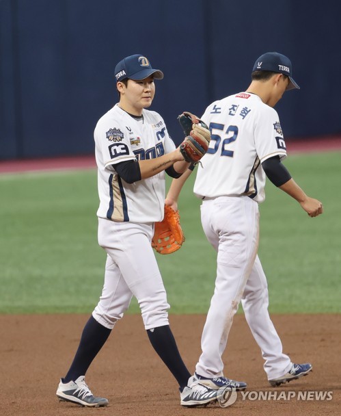 NC 박민우, 몸살 기운으로 교체…컨디션 관리 차원