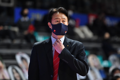 '진땀승' 오리온 강을준 감독 뻑뻑한 경기…변화 가져갈 것