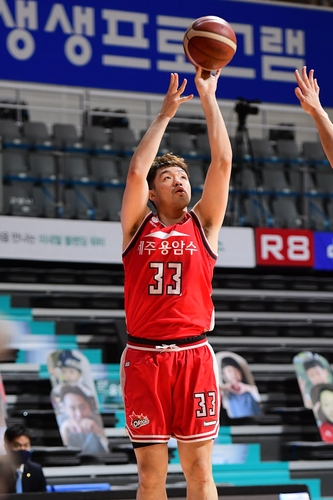 '로슨 26점' 오리온, SK 잡고 단독 3위…SK는 3연패