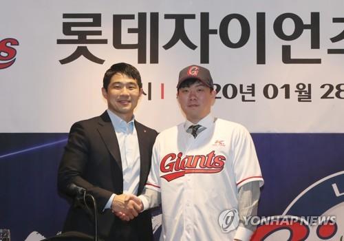 진화하는 프로야구 FA 계약…'계약기간=4년' 공식에 균열