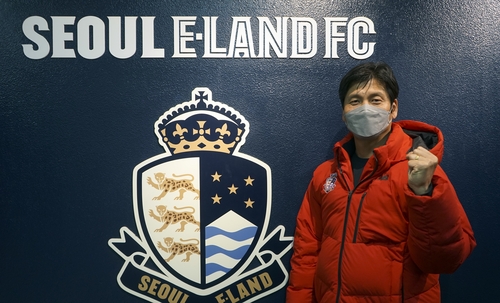 '절반의 성공' 정정용 감독 올해는 50점…내년엔 결과로 증명