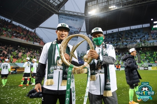 사령탑 오른 김상식 전북 축구에 '흥과 멋' 더하겠다