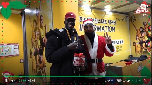 산타 옷 입은 이상열 감독 선수들 위한 힐링센터가 되겠다