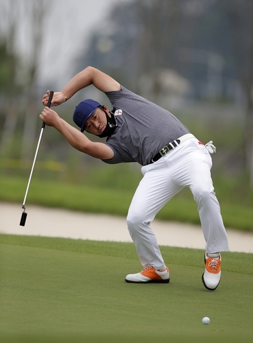 '낚시꾼 스윙' 최호성, KPGA 최다 조회 영상 2, 3, 5위 차지