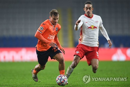'황희찬 결장' 라이프치히, 바샥셰히르에 4-3 진땀승
