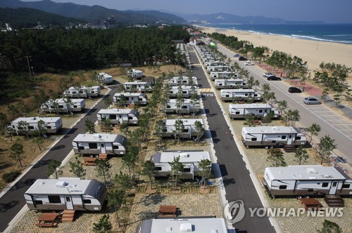 강원 '사흘간 99명' 스키장·병원·학교발 집단감염…총 968명(종합)
