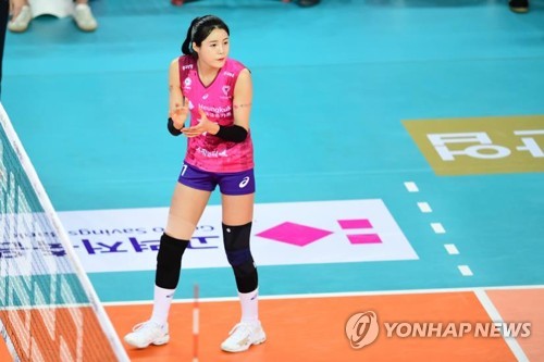 '10연승 합작' 이재영·다영 자매 컵대회 결승전 패배가 보약