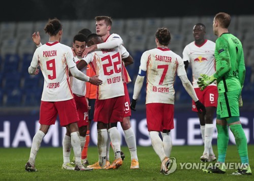 '황희찬 결장' 라이프치히, 바샥셰히르에 4-3 진땀승