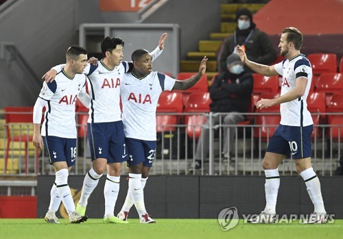 손흥민 빼면 실점하는 모리뉴 축구, 풀럼전부터 '변해야 산다'