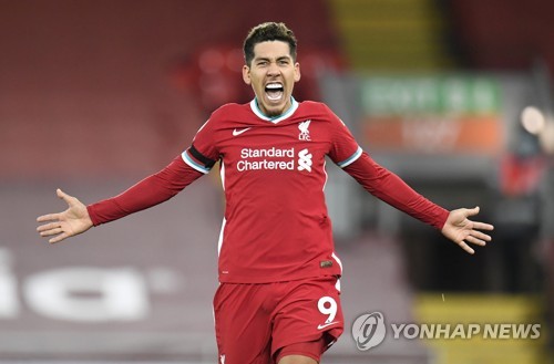 손흥민, 리그 11호골로 득점 공동선두…팀은 리버풀에 1-2 패배