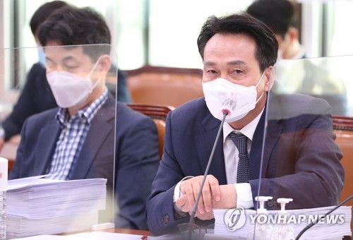 안민석, '최철원 방지법' 발의…아이스하키협회장 사퇴해야