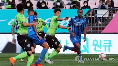 [2021전망] 코로나19 속 새해 스포츠, 이렇게 달라진다