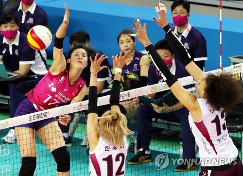 '10연승 합작' 이재영·다영 자매 컵대회 결승전 패배가 보약