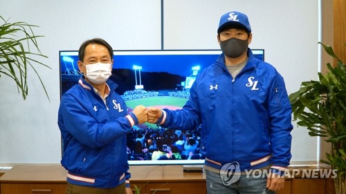 '삼성과 FA 잔류계약' 이원석 오재일이 부모님처럼 좋아하더라