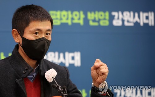 이영표 강원FC 신임 대표 축구 잘하는 것이 최고의 마케팅