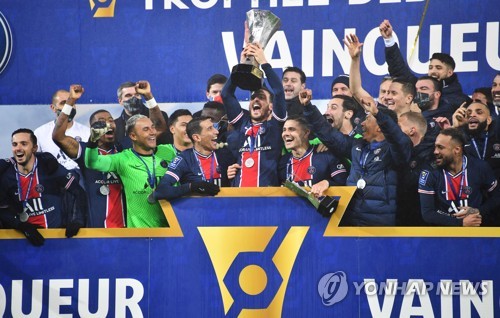 포체티노, PSG 부임 3경기 만에 우승…슈퍼컵서 첫 트로피