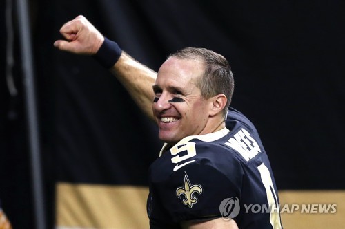 NFL 브래디 vs 브리스, 역사에 남을 레전드들의 대격돌