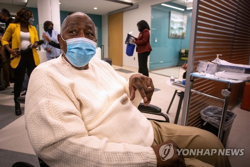 '진짜 홈런왕'…메이저리그 전설 행크 에런, 86세로 별세(종합)