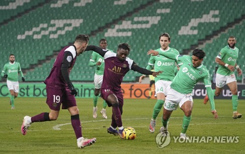 포체티노 감독, PSG 데뷔전서 승리 실패…생테티엔과 1-1 무승부