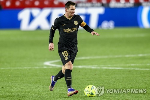 메시, 두 경기 연속 멀티골…라리가 득점 단독 1위로