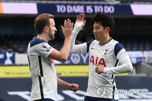 손흥민-케인 13골 합작…EPL 사상 최고 콤비로 '우뚝'(종합)
