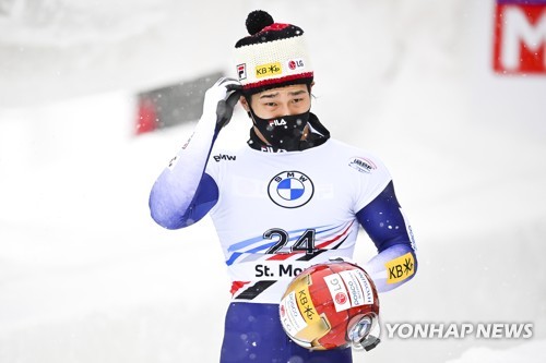 윤성빈, 마지막 월드컵서 아쉬운 4위…3연속 입상 실패