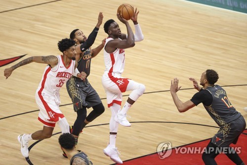 하든 34점+듀랜트 30점…NBA 브루클린, 밀워키 꺾고 4연승