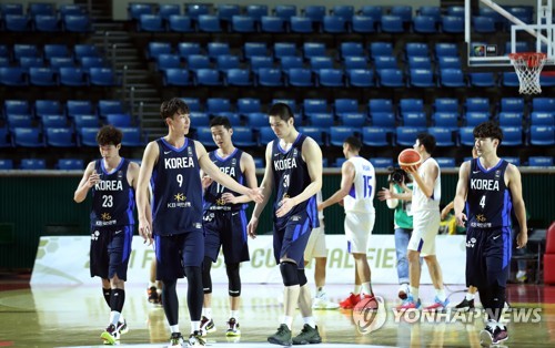 머리를 맞대야 할 판에…한국농구 대표 차출 갈등으로 '시끌'
