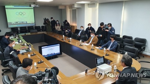 바흐 IOC 위원장, 22일 NOC 대표와 코로나19 대응 논의