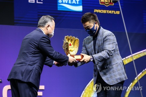 나성범이 '자가격리' 끝나고 달려간 곳은?…NC 기부 물결