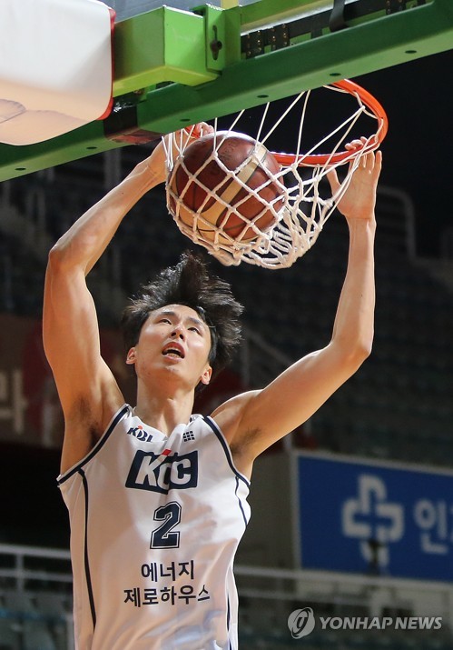 11연승 KCC '우린 잘 안 져요'…연승 행진 언제까지