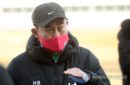 '다시 도쿄행 첫발' 김학범 런던 동메달 기록 깨겠습니다