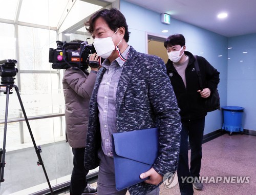 '주권이 이겼다'…KBO 연봉 조정위, 선수 손 들어줘